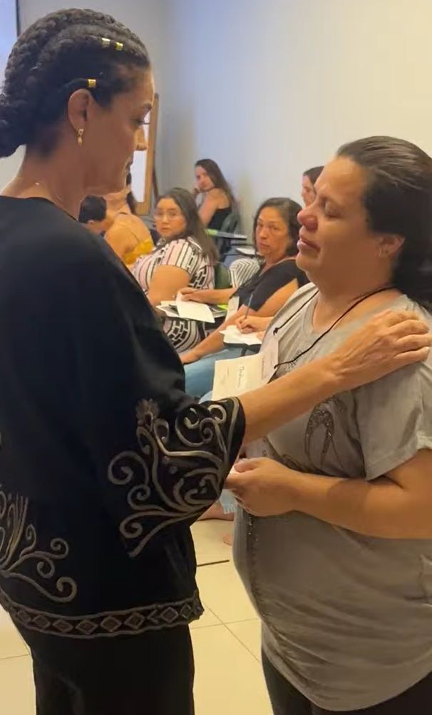 Cinara em atendimento individual humanizado